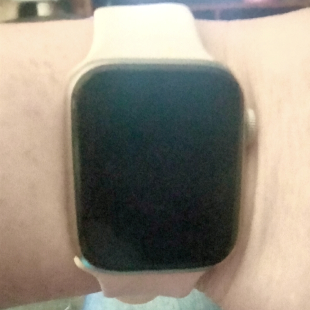 Apple 4 watch